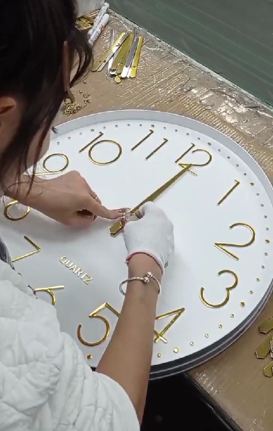 Learn how to assemble quartz wall clocks
